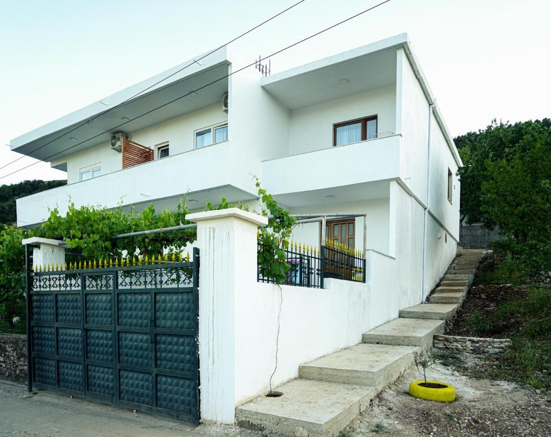 Patio Rooms Gjirokastra Zewnętrze zdjęcie