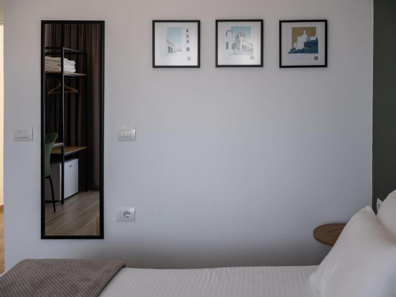 Patio Rooms Gjirokastra Zewnętrze zdjęcie