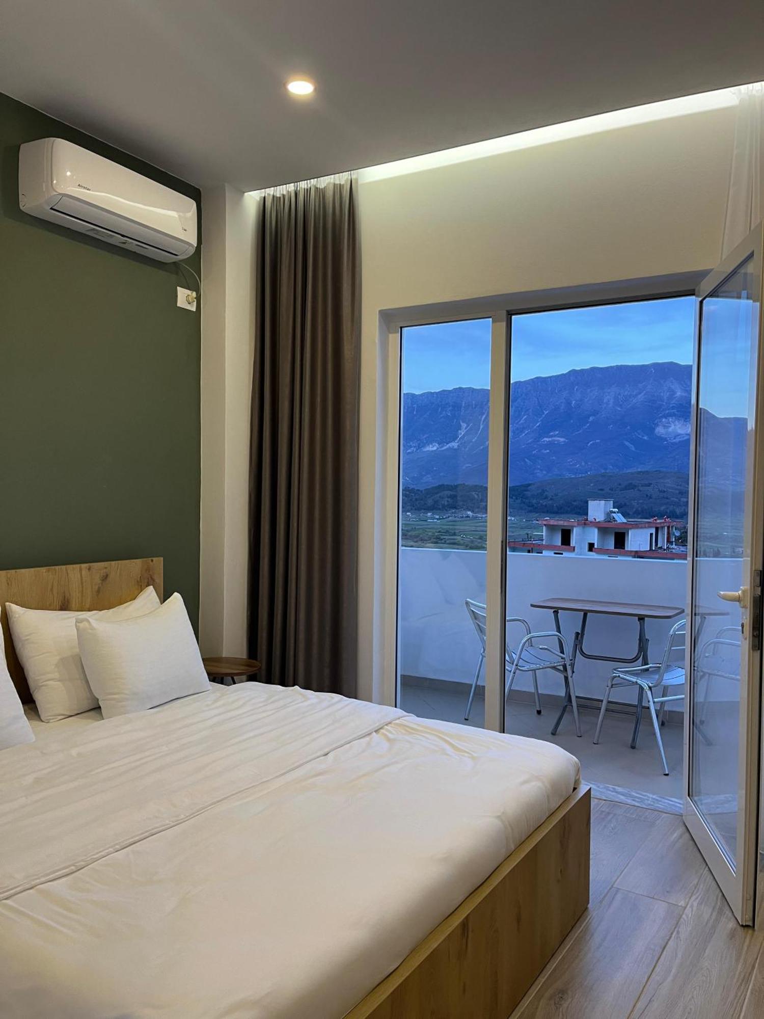 Patio Rooms Gjirokastra Zewnętrze zdjęcie